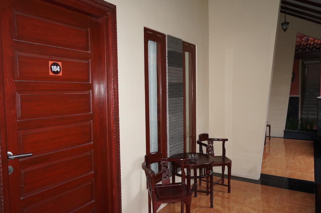 3C Familia Residence Yogyakarta Szoba fotó