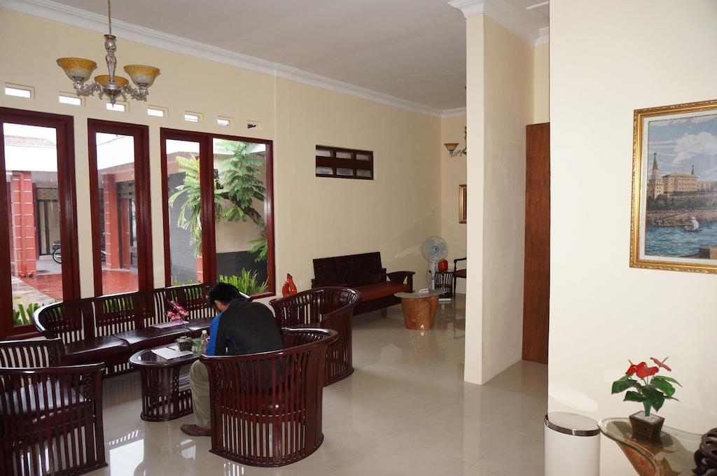 3C Familia Residence Yogyakarta Kültér fotó