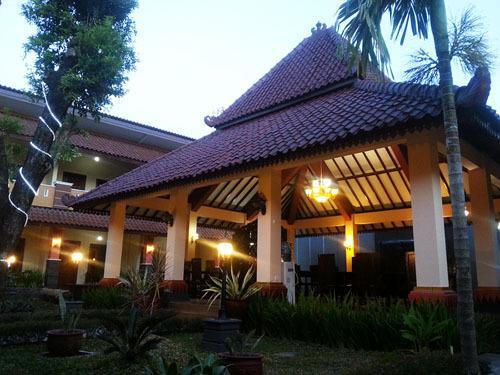 3C Familia Residence Yogyakarta Kültér fotó
